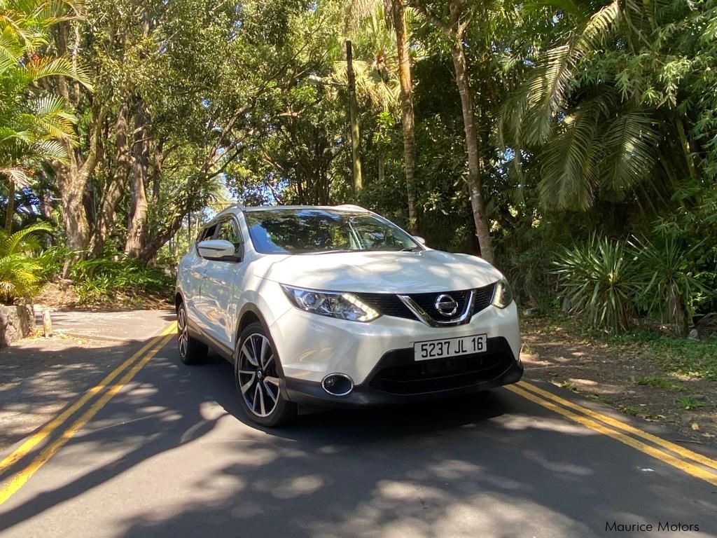 Nissan Qashqai Acenta Turbo in Mauritius