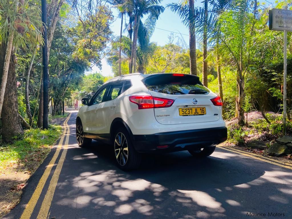 Nissan Qashqai Acenta Turbo in Mauritius