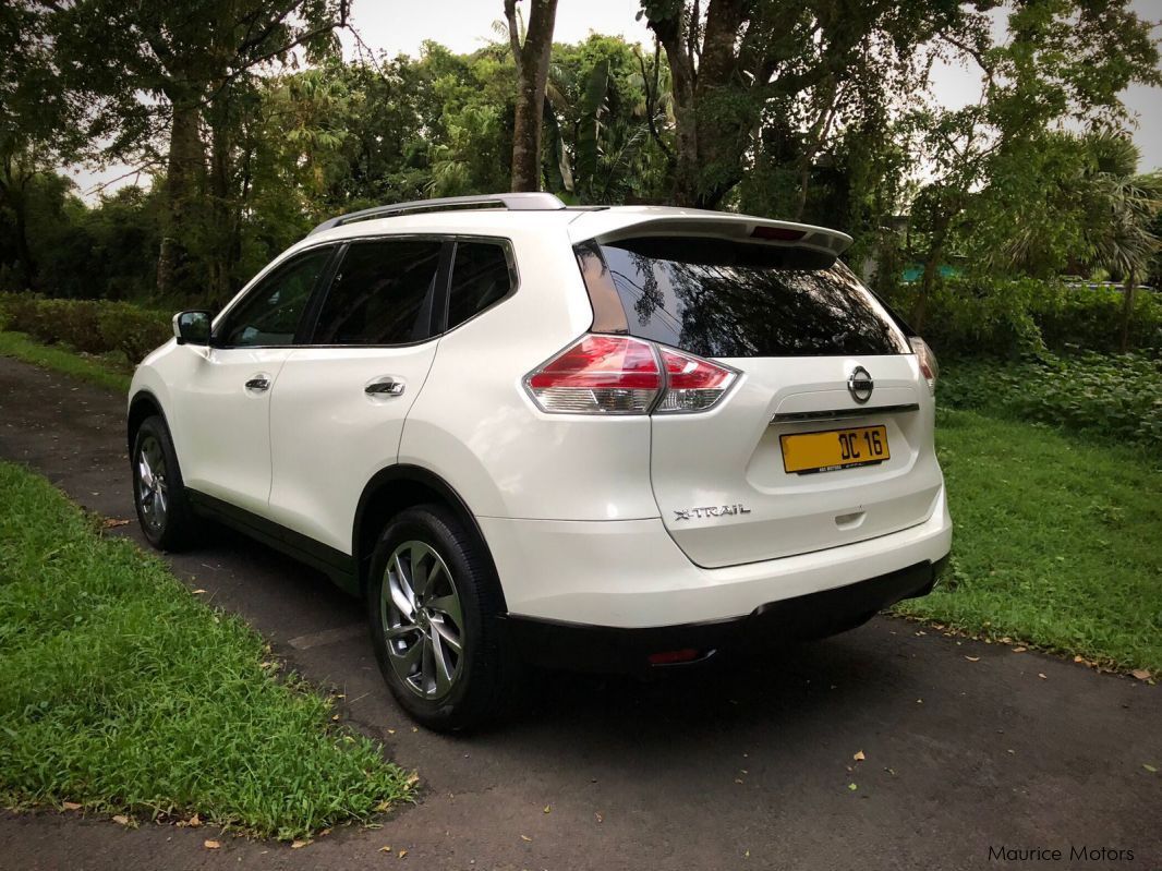 Nissan X trail in Mauritius