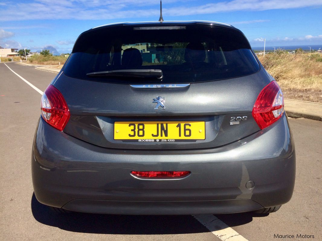 Peugeot 208 1.4 eHDi Active in Mauritius