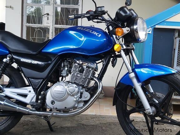 Suzuki En 125 in Mauritius