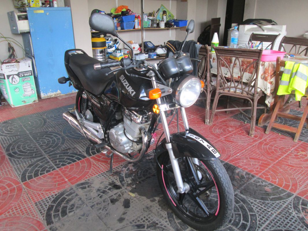 Suzuki En125-2A in Mauritius