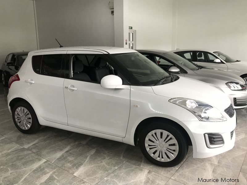 Suzuki SWIFT - WHITE - XG Steptronic in Mauritius