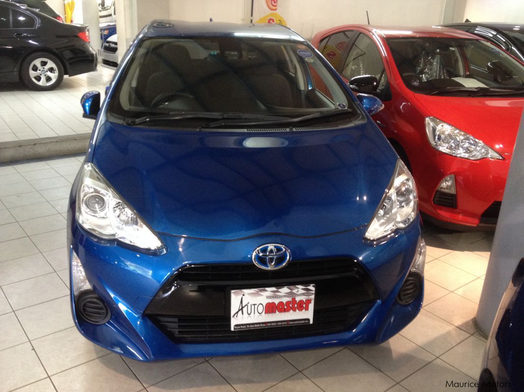 Toyota AQUA - BLUE in Mauritius