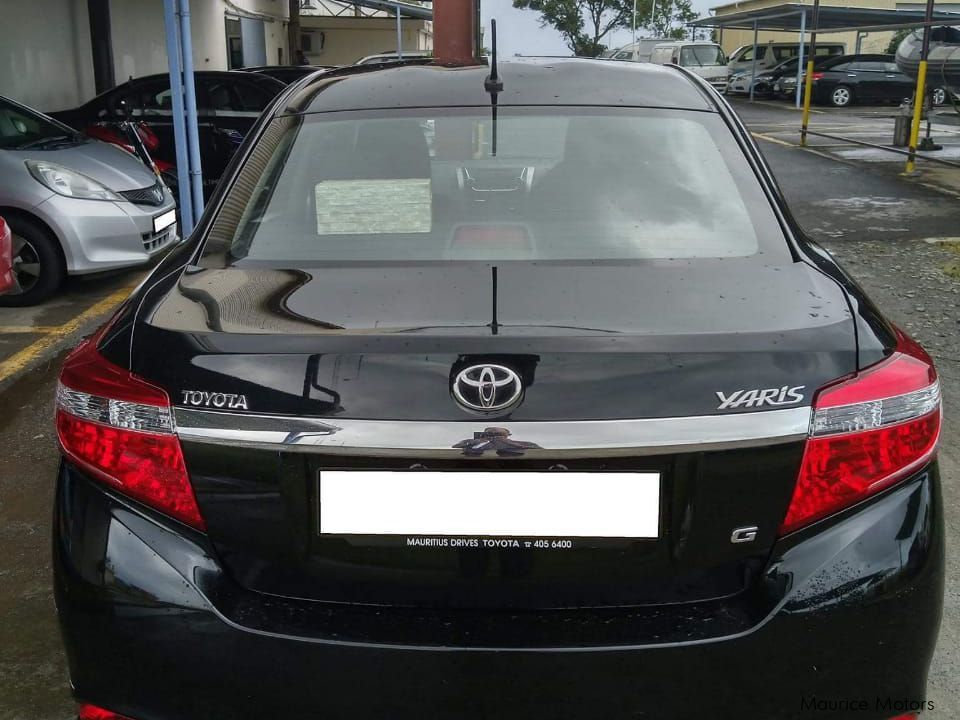 Toyota Yaris Sedan G in Mauritius