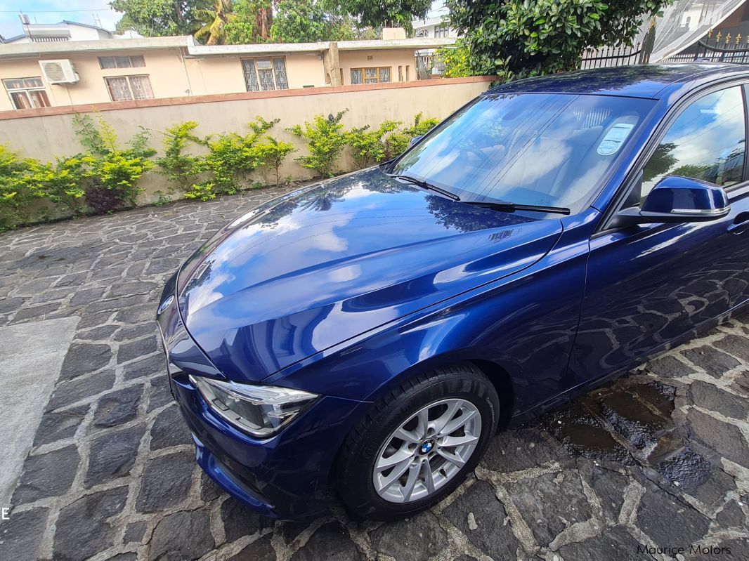 BMW 318i Luxury line in Mauritius