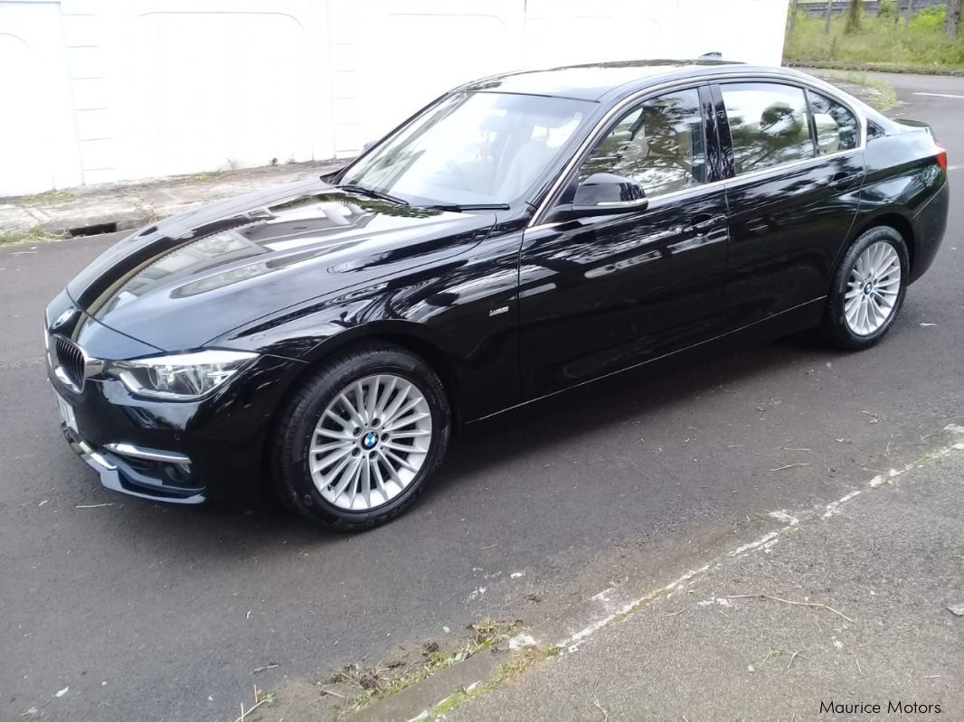 BMW 318i in Mauritius