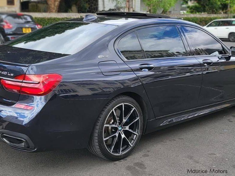 BMW 740Le in Mauritius