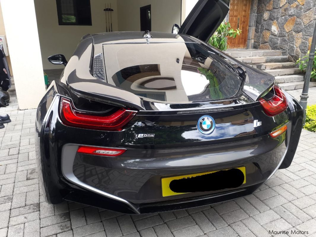 BMW i8 in Mauritius