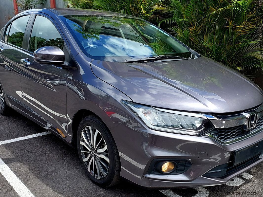 Honda Ballade Executive in Mauritius