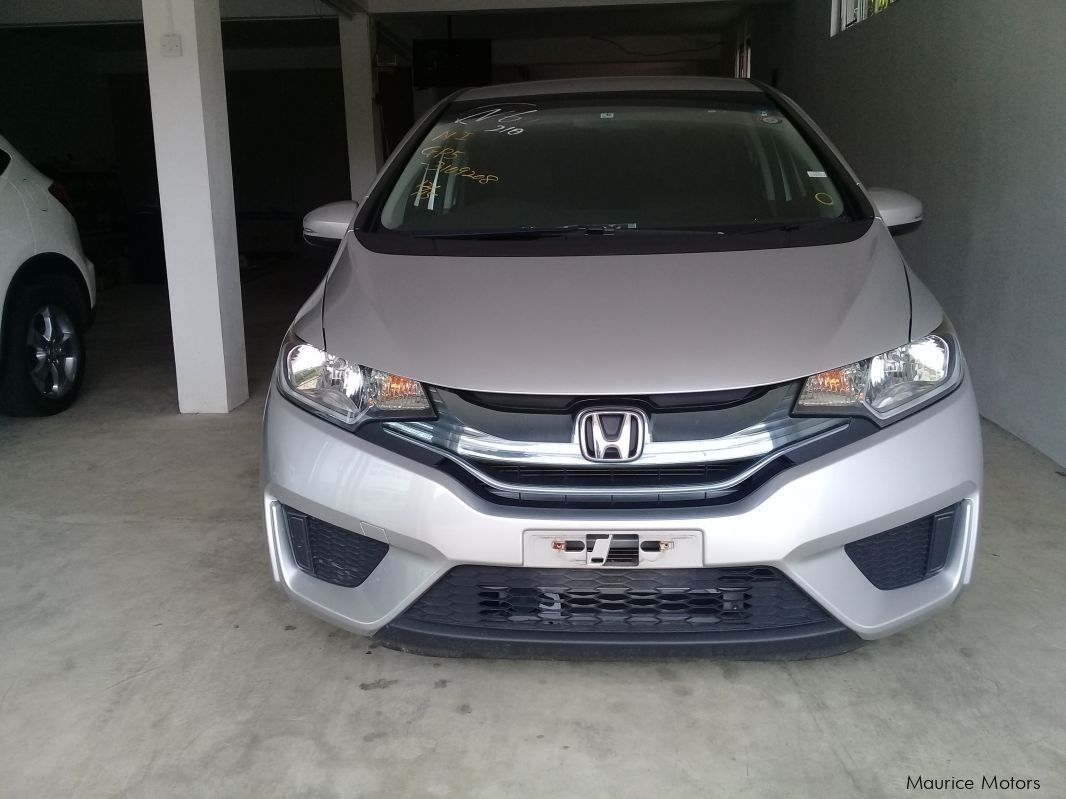 Honda Fit hybrid in Mauritius