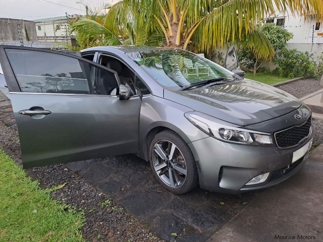 Kia CERATO in Mauritius