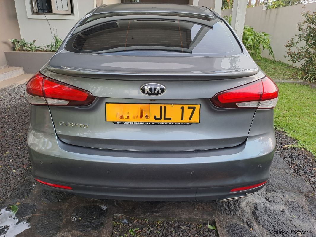 Kia CERATO in Mauritius