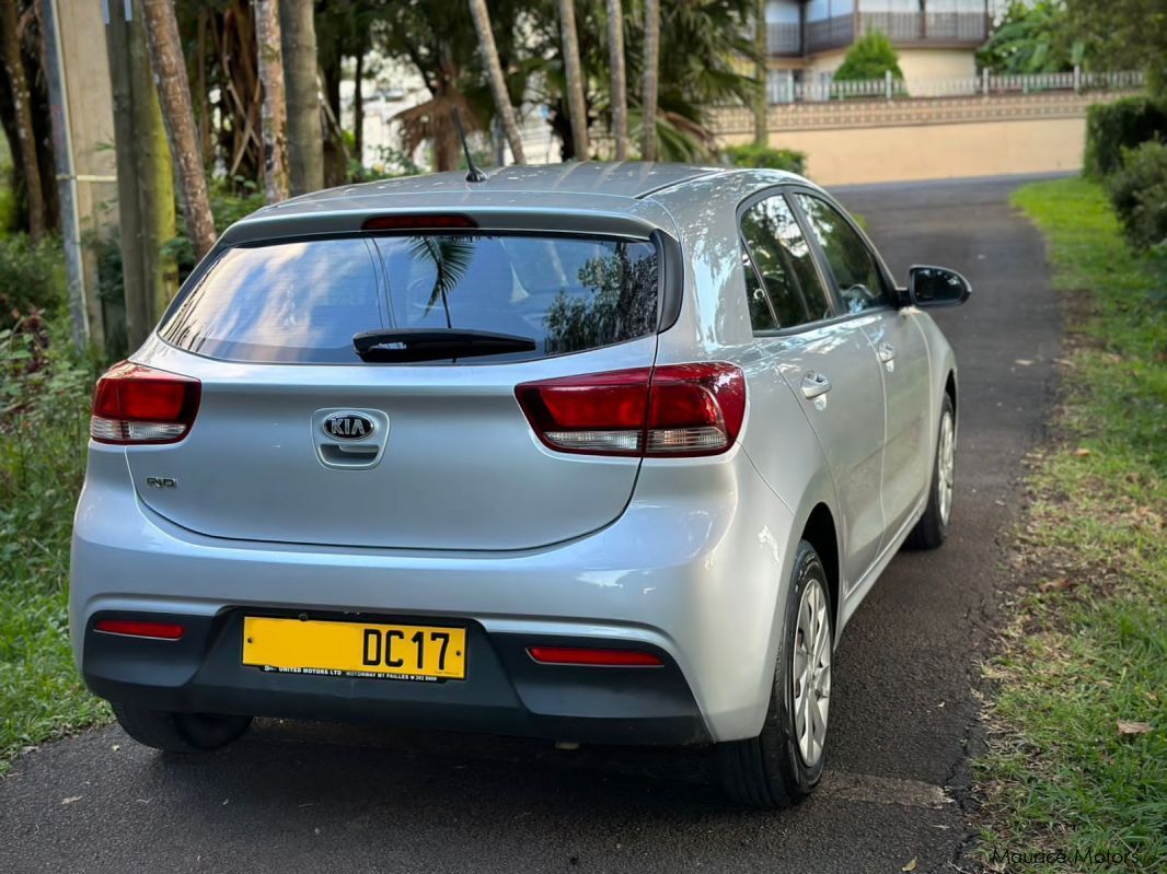 Kia Rio in Mauritius