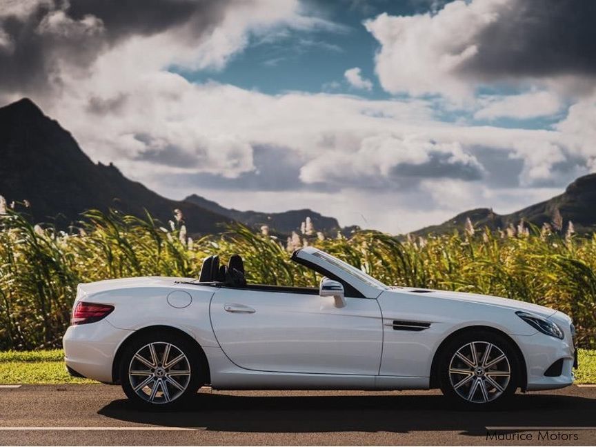 Mercedes-Benz SLC 180 in Mauritius