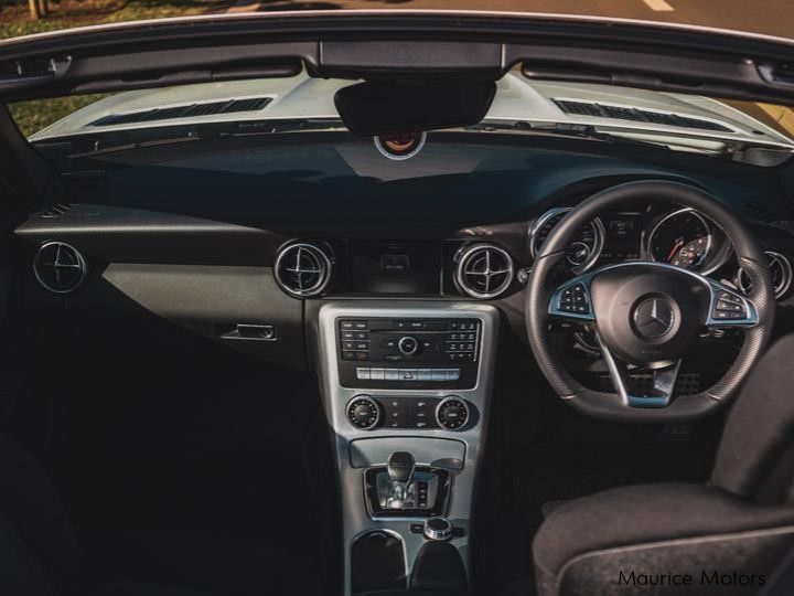 Mercedes-Benz SLC 180 in Mauritius