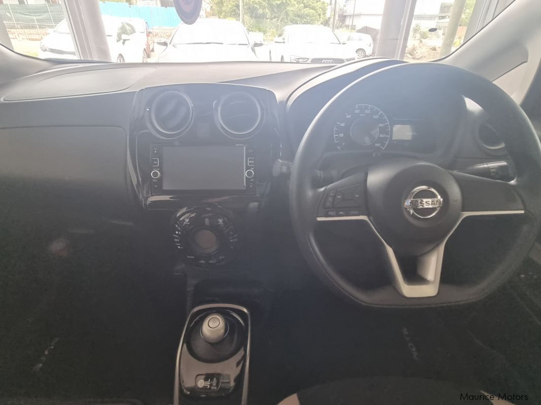 Nissan NOTE E POWER in Mauritius