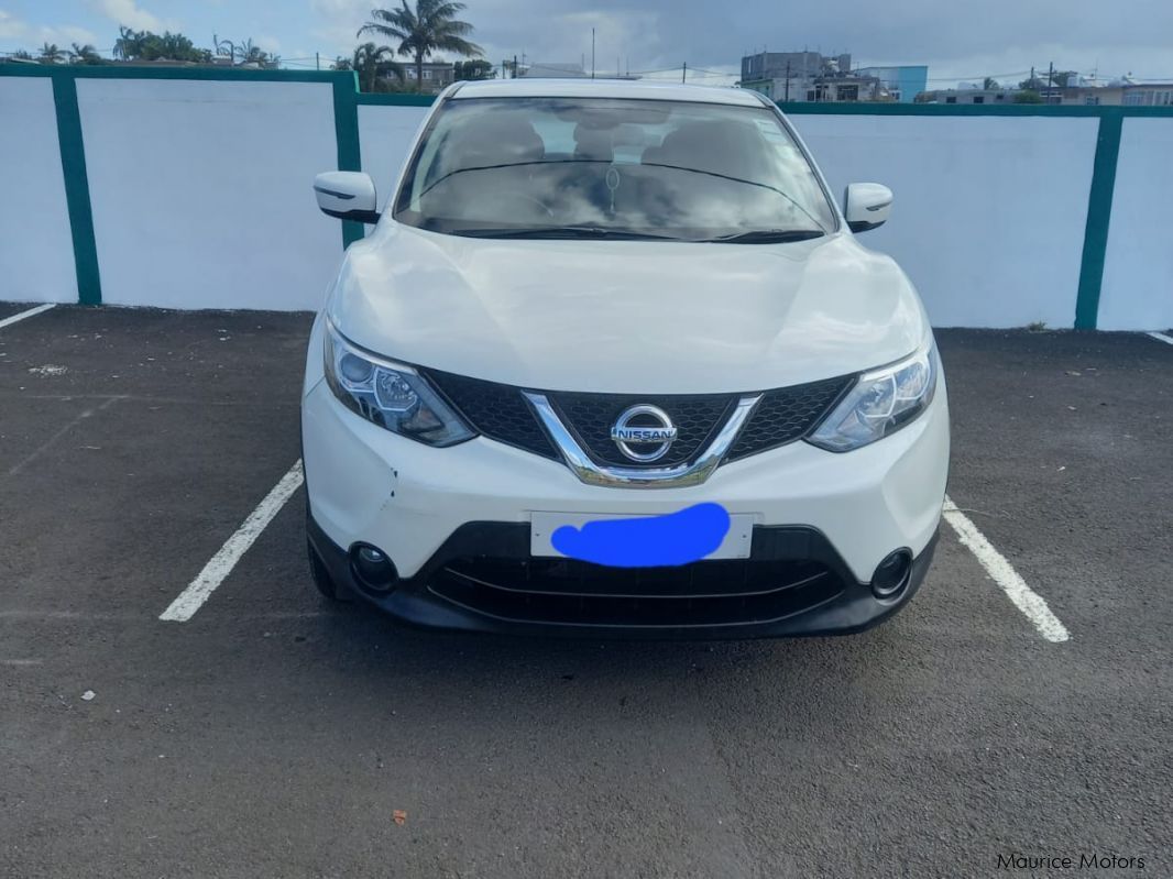 Nissan Qashqai J11 in Mauritius