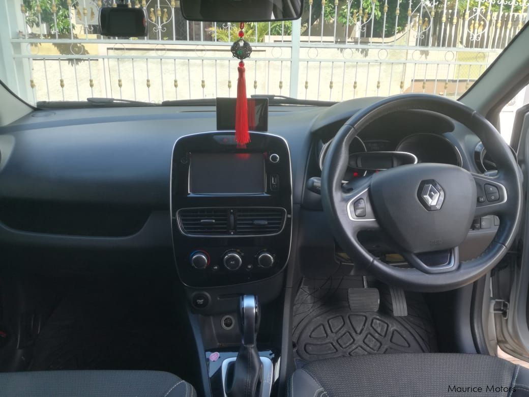 Renault Clio 4 in Mauritius