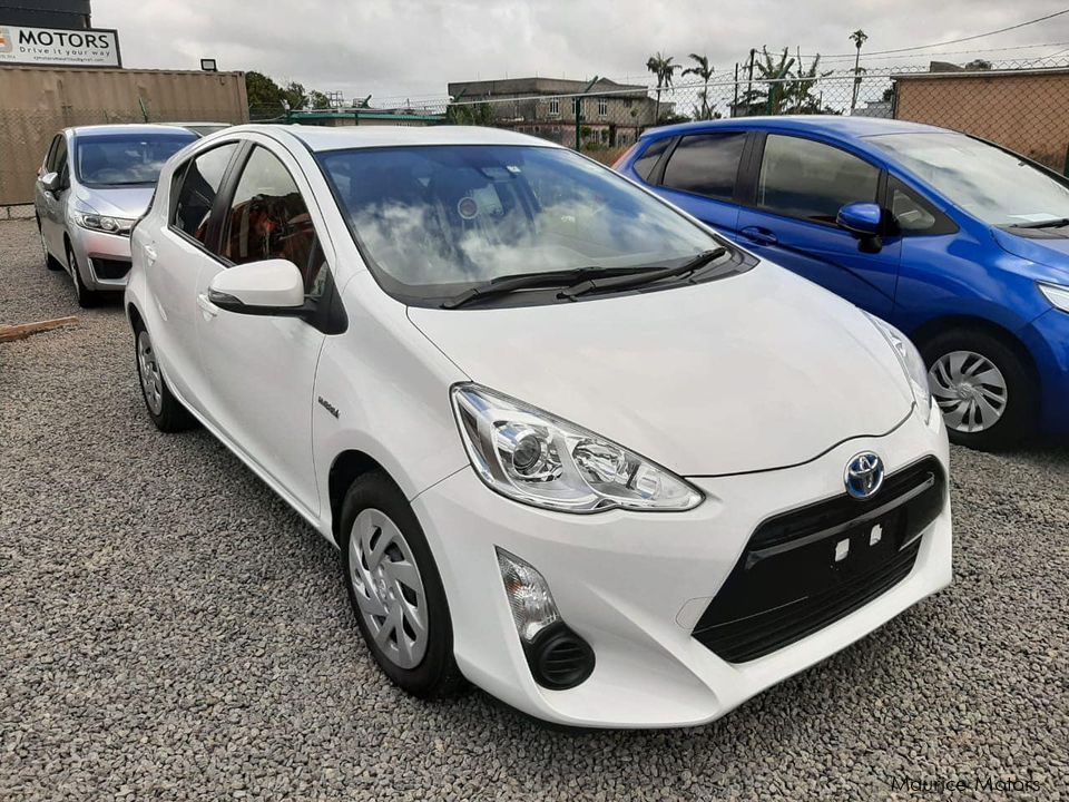 Toyota Aqua S Pack in Mauritius