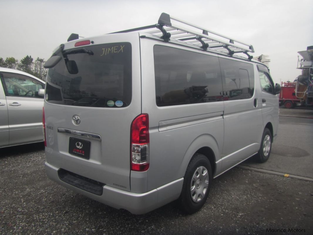 Toyota Hiace Goods Vehicle GL Pk in Mauritius