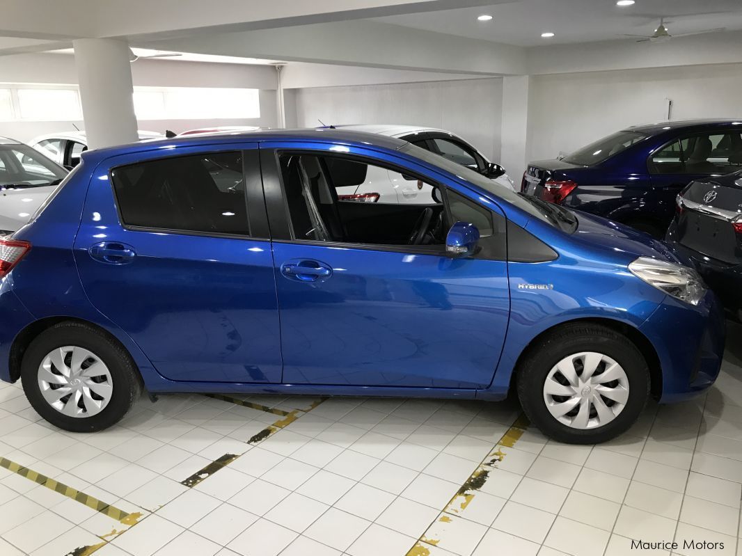 Toyota VITZ HYBRID - BLUE in Mauritius
