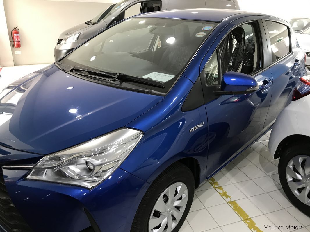 Toyota VITZ HYBRID - BLUE in Mauritius