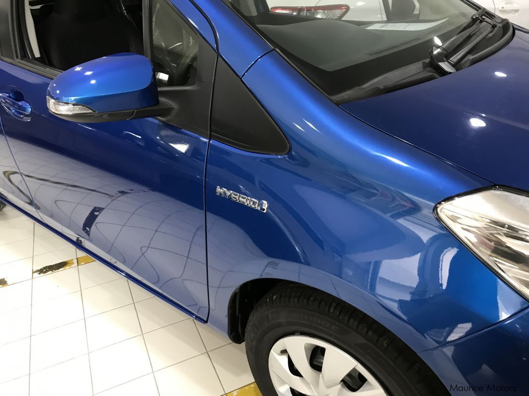 Toyota VITZ HYBRID - BLUE in Mauritius