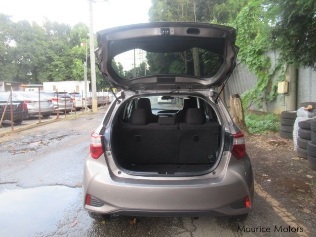 Toyota Vitz 1320 CC in Mauritius