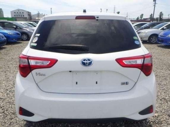 Toyota Vitz Hybrid in Mauritius