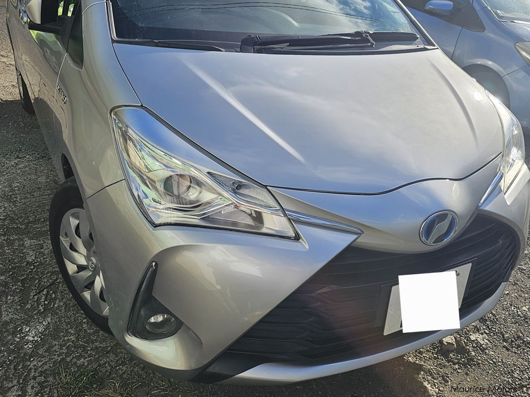 Toyota Vitz hybrid in Mauritius