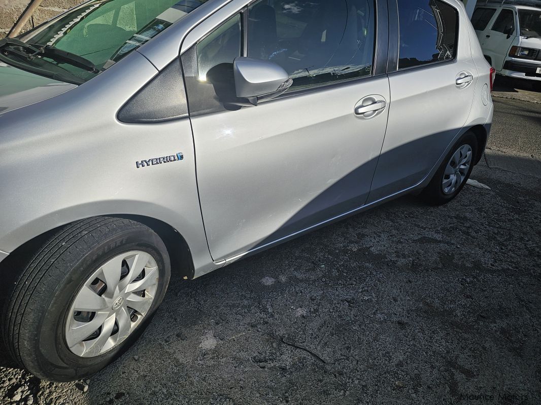 Toyota Vitz hybrid in Mauritius