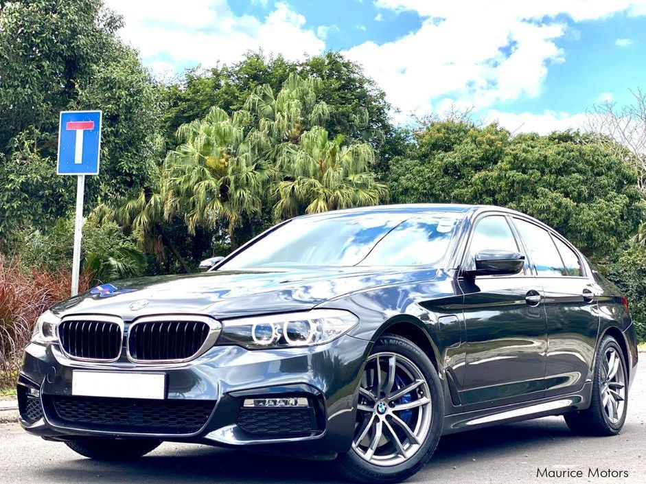 BMW 530i in Mauritius