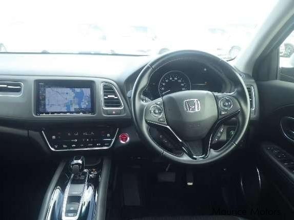 Honda Vezel Z Hybrid in Mauritius