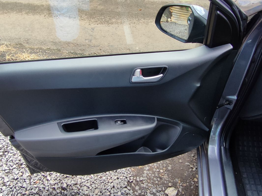 Hyundai Grand i10 in Mauritius
