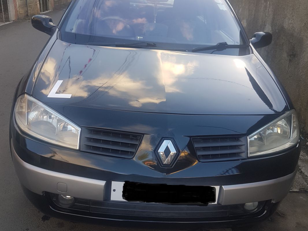 Hyundai Grand i10 sedan in Mauritius