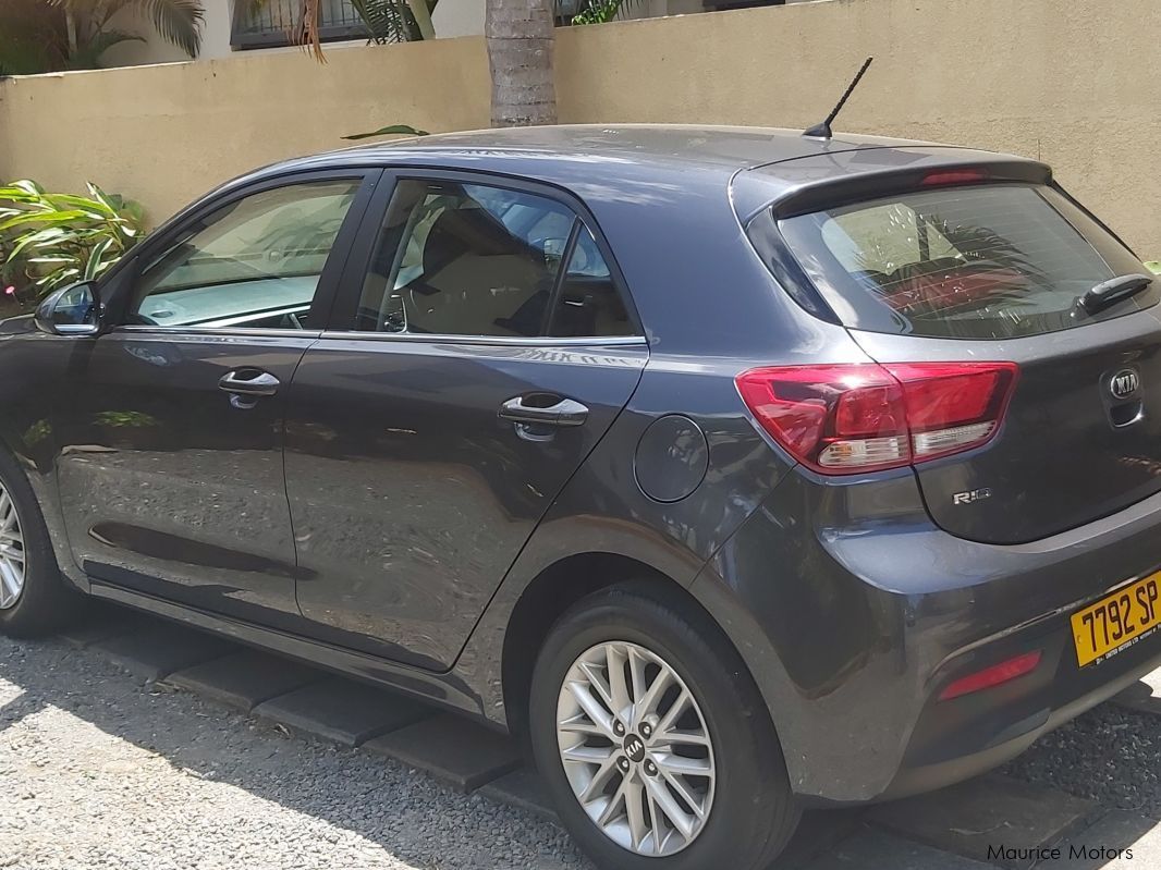 Kia Rio Ex Pack 1.4P 4AT in Mauritius