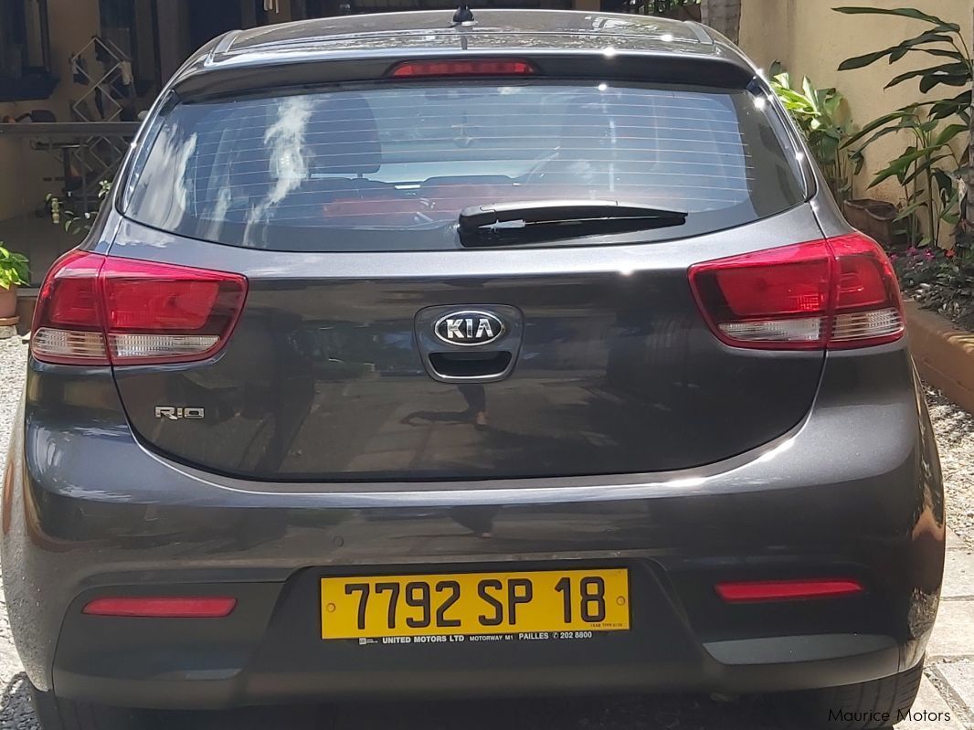 Kia Rio Ex Pack 1.4P 4AT in Mauritius