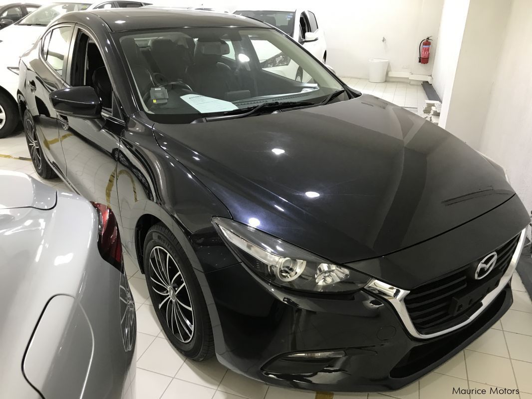 Mazda 3 - BLACK in Mauritius