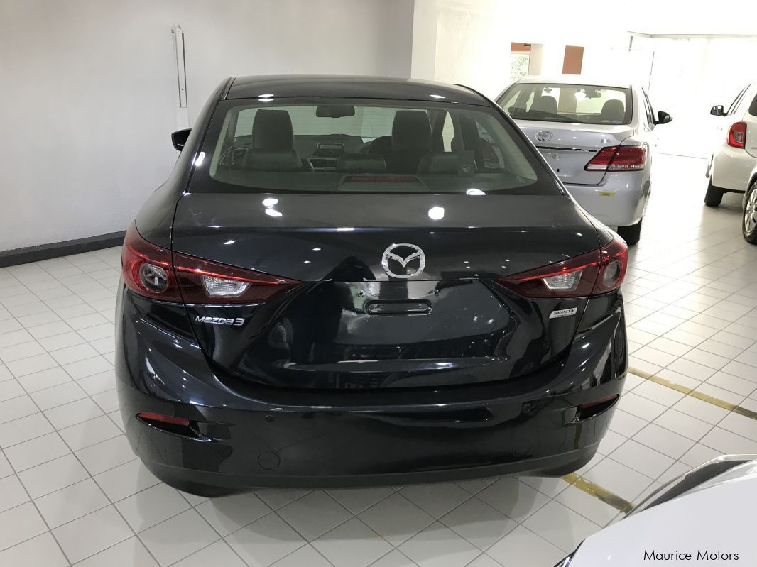 Mazda 3 - BLACK in Mauritius