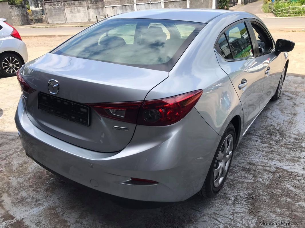 Mazda 3 SKYACTIV AT SUNROOF LEATHER  in Mauritius