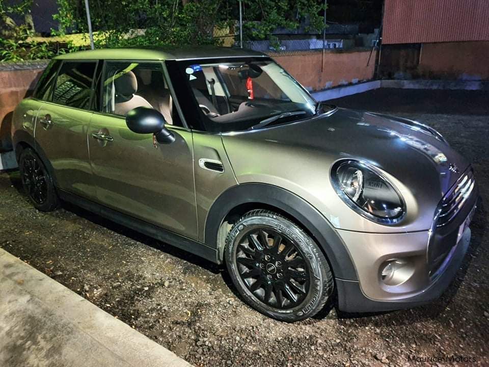 Mini cooper in Mauritius