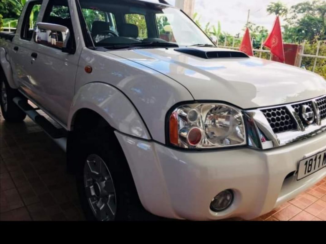 Nissan Hardbody in Mauritius