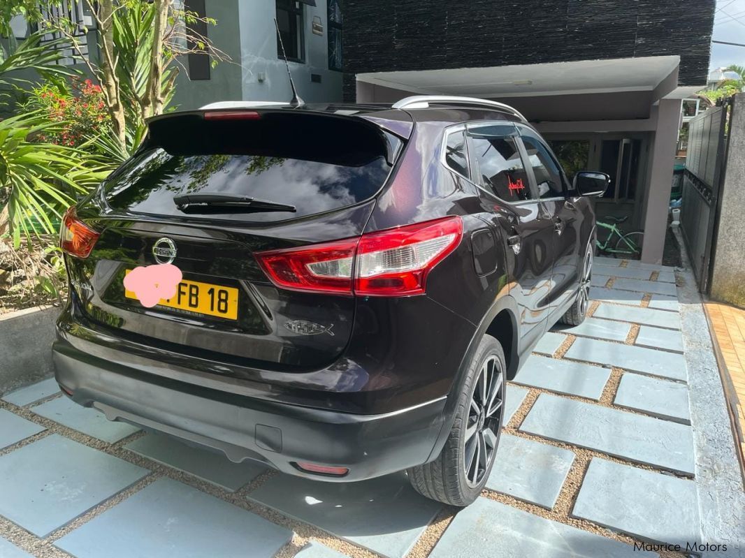 Nissan Qashqai J11 in Mauritius