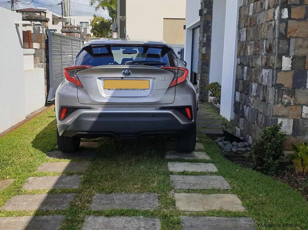 Toyota C-HR Grade G Led Edition in Mauritius