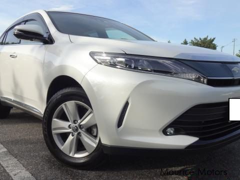 Toyota Harrier in Mauritius