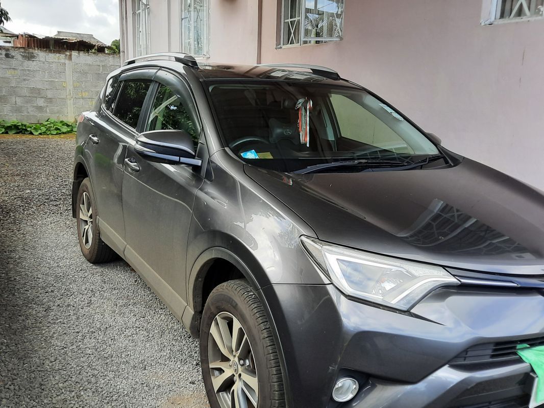 Used Toyota RAV4 2018 RAV4 for sale Vacoas Toyota RAV4 sales