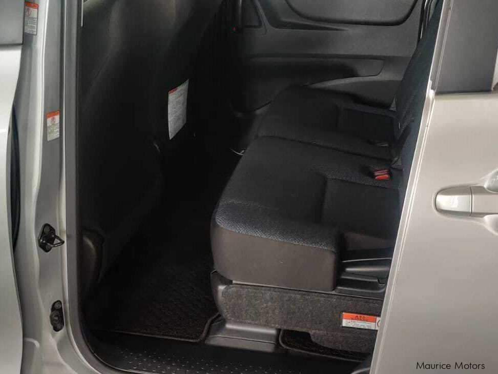 Toyota Sienta 7 Seater in Mauritius