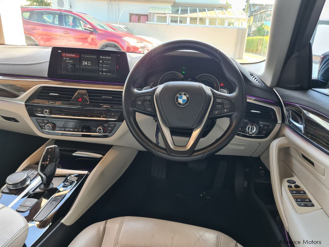 BMW 530e i performance in Mauritius