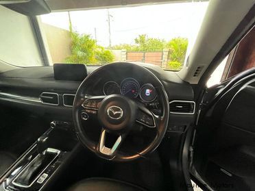 Mazda mazda CX 5 in Mauritius